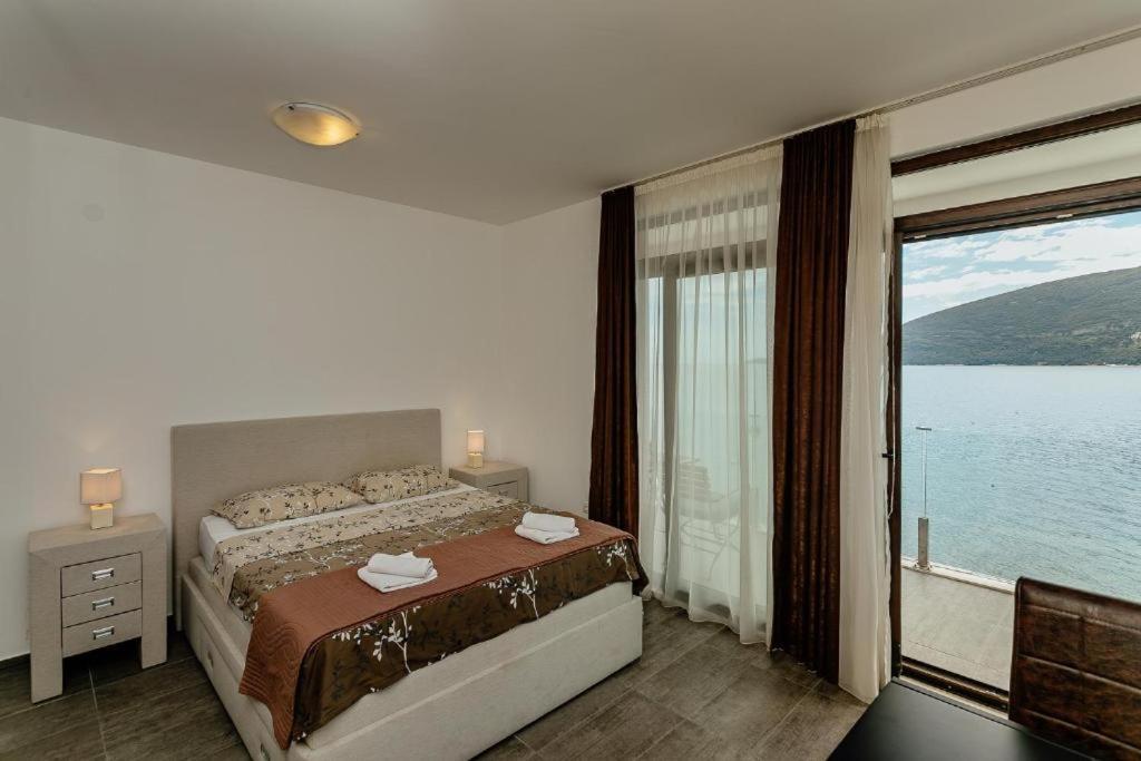 Apartments Joy Herceg Novi Kültér fotó