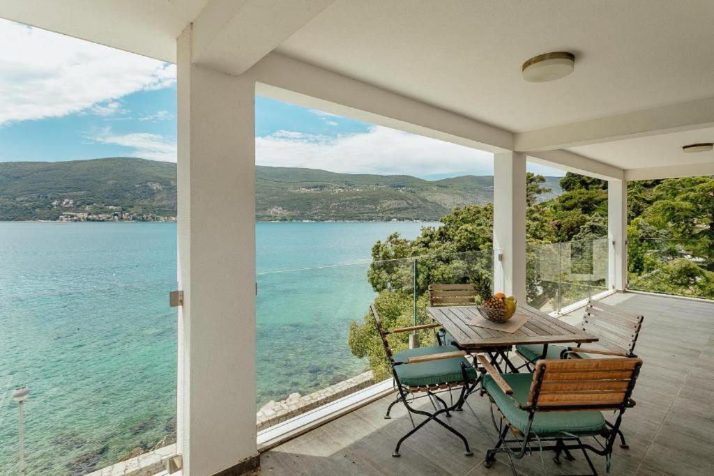 Apartments Joy Herceg Novi Kültér fotó